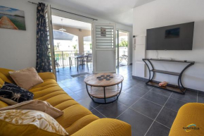 L'Anse Plage appartement 2 chambres avec spa à 200 m de la plage, jardin Privé et Parking